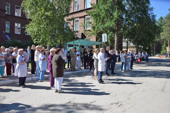 Ухтинской городской больнице - 80 лет